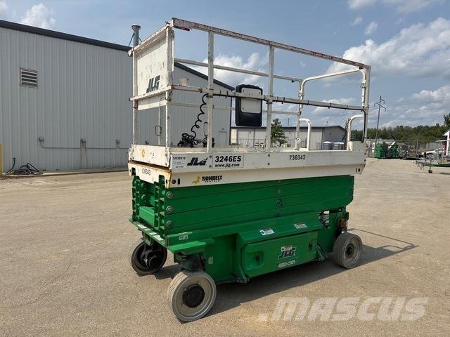 JLG 3246ES 剪式升降機