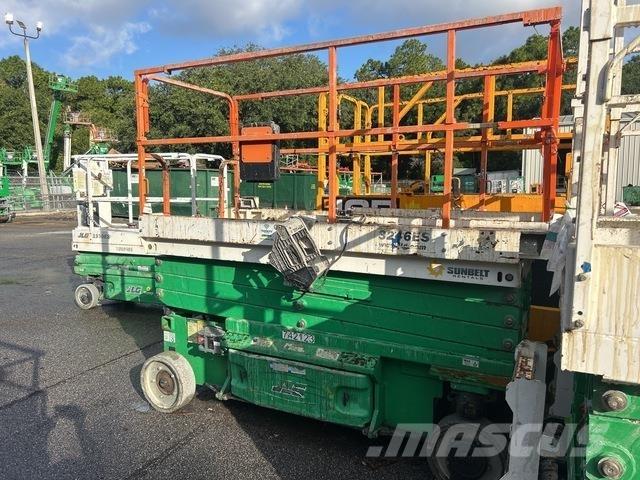 JLG 3246ES 剪式升降機