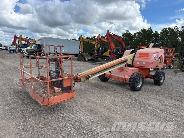 JLG 400S 伸縮臂高空作業車