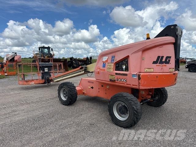 JLG 400S 伸縮臂高空作業車