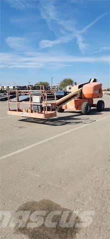 JLG 400S 伸縮臂高空作業車