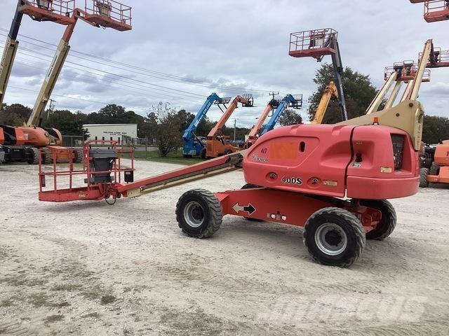 JLG 400S 伸縮臂高空作業車