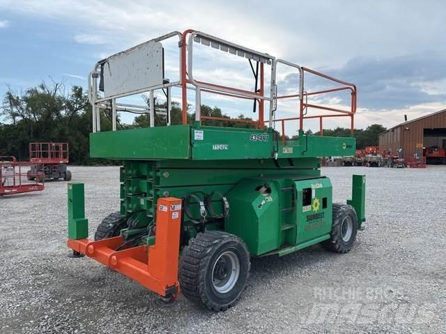JLG 4394RT 剪式升降機
