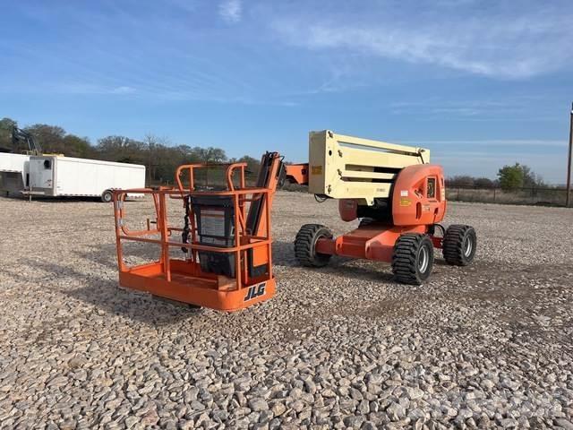 JLG 450AJ 曲臂高空作業車