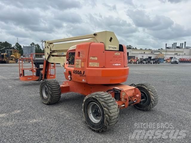 JLG 450AJ 曲臂高空作業車