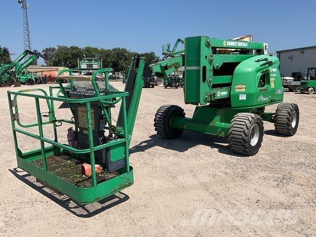 JLG 450AJ 曲臂高空作業車