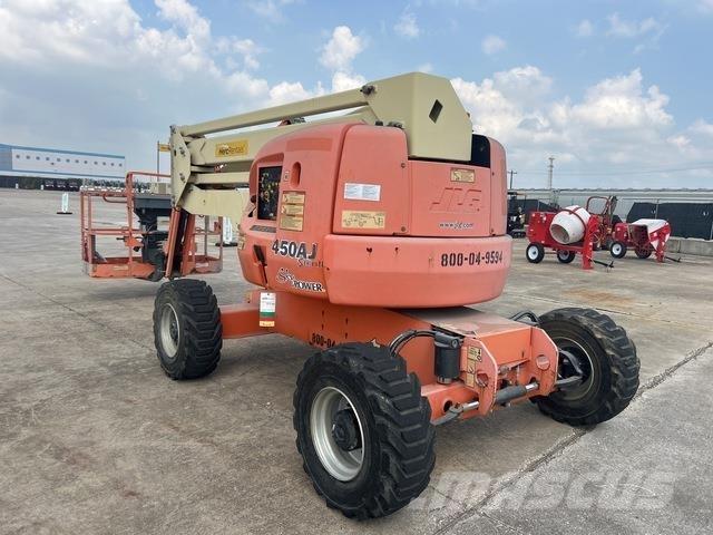 JLG 450AJ 曲臂高空作業車