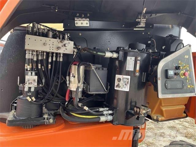 JLG 460SJ 伸縮臂高空作業車