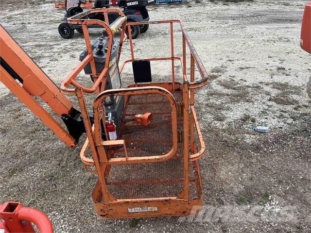 JLG 460SJ 伸縮臂高空作業車