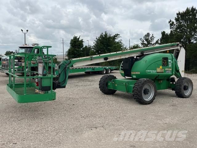 JLG 600A 曲臂高空作業車