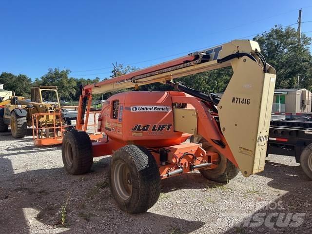 JLG 600AJ 曲臂高空作業車