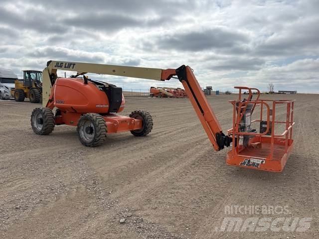 JLG 600AJ 曲臂高空作業車