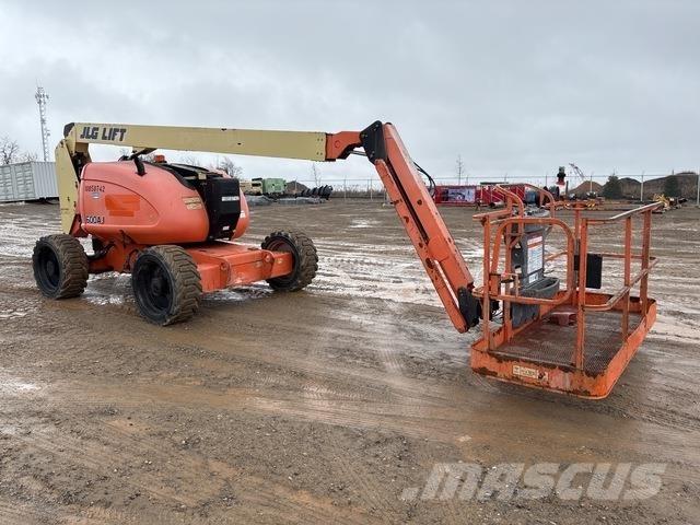 JLG 600AJ 曲臂高空作業車