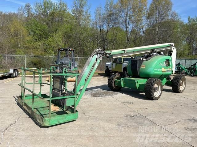 JLG 600AJ 曲臂高空作業車
