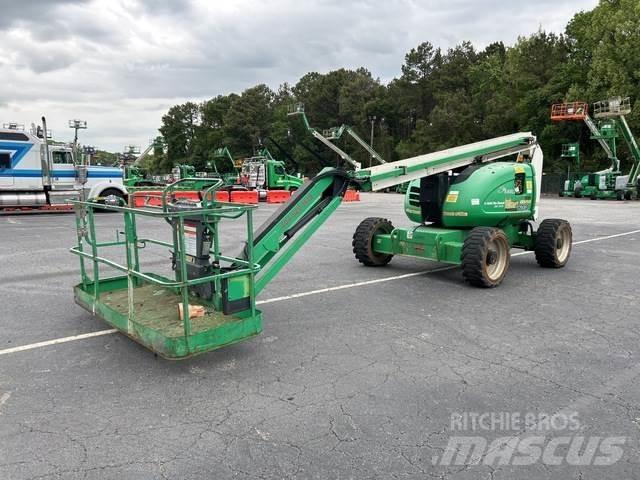 JLG 600AJ 曲臂高空作業車