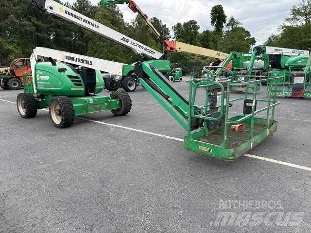JLG 600AJ 曲臂高空作業車