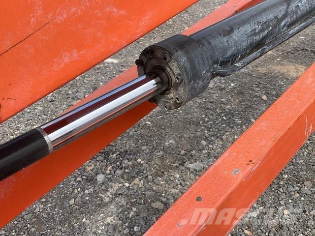 JLG 600AJ 曲臂高空作業車