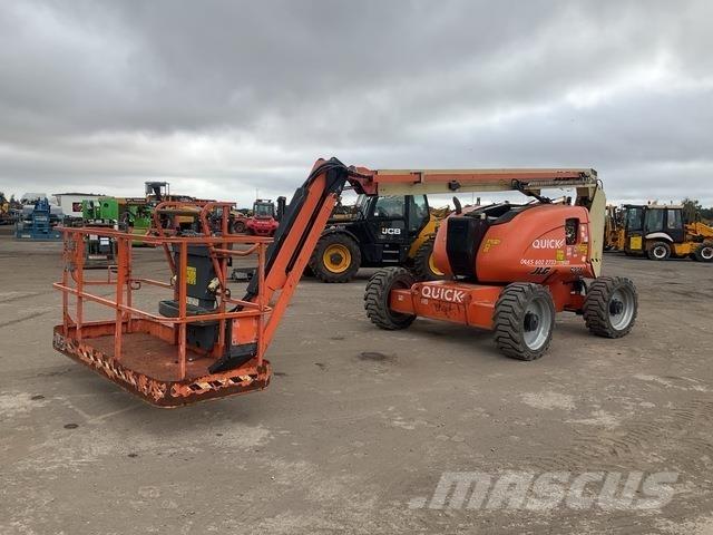 JLG 600AJ 曲臂高空作業車