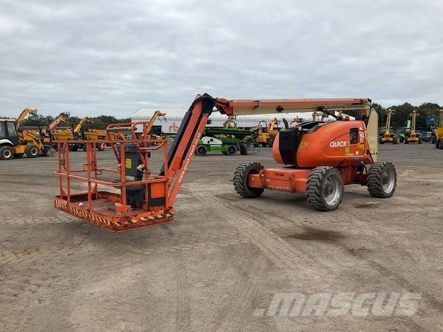 JLG 600AJ 曲臂高空作業車
