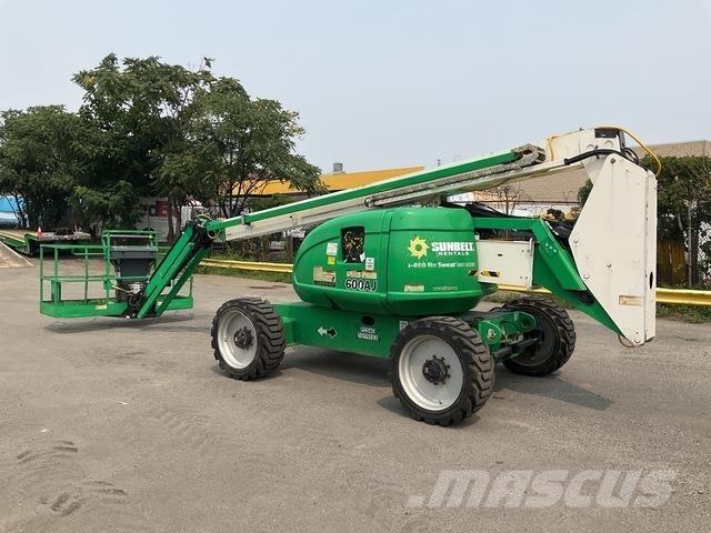 JLG 600AJ 曲臂高空作業車