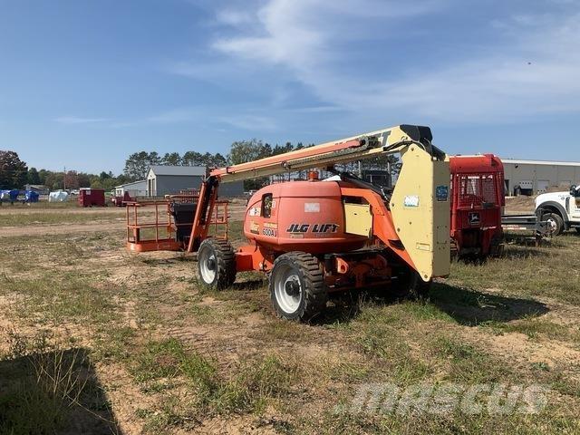 JLG 600AJ 曲臂高空作業車