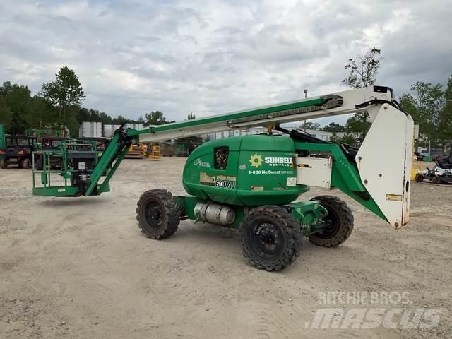 JLG 600AJN 曲臂高空作業車