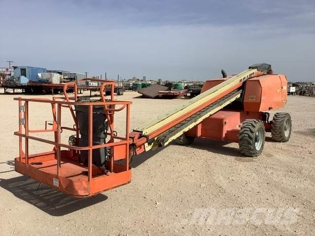 JLG 600S 伸縮臂高空作業車