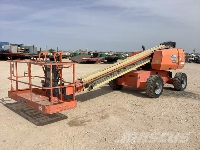 JLG 600S 伸縮臂高空作業車