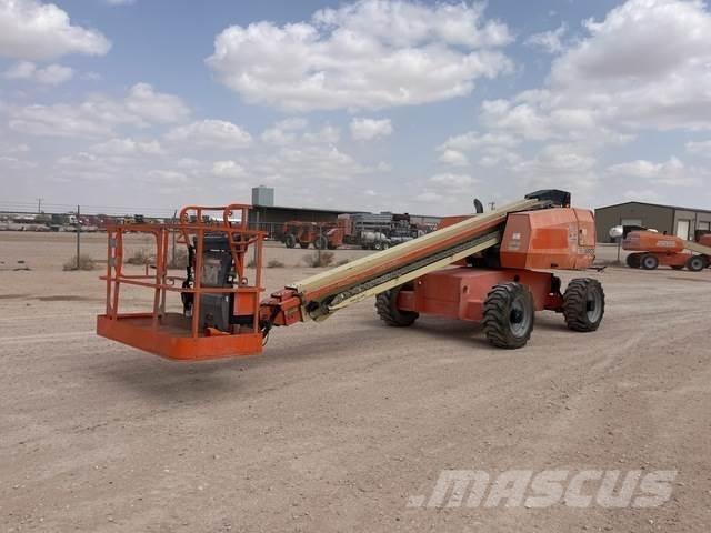 JLG 600S 伸縮臂高空作業車
