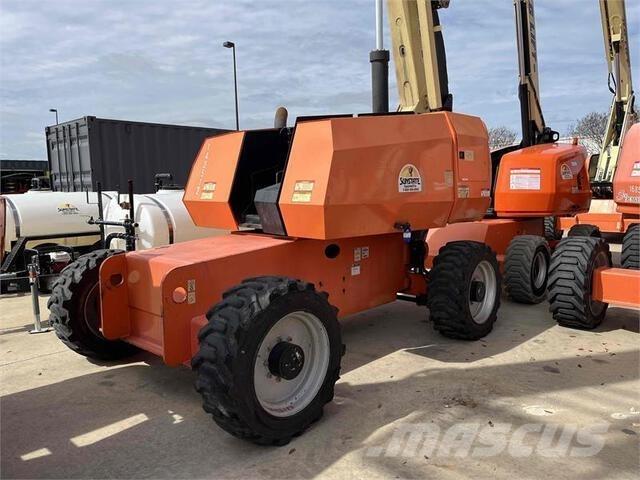 JLG 600S 伸縮臂高空作業車