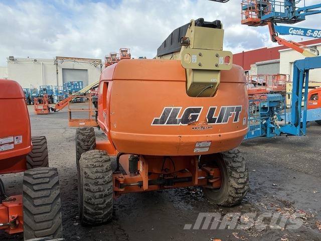 JLG 600S 伸縮臂高空作業車