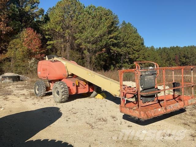 JLG 600S 伸縮臂高空作業車