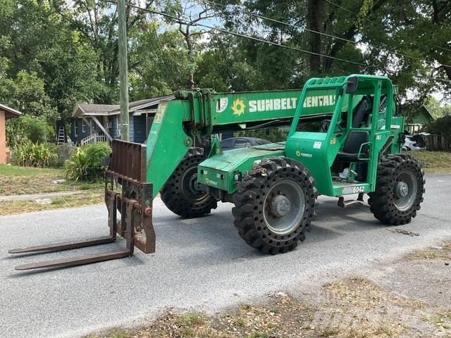 JLG 6042 伸縮臂操作車