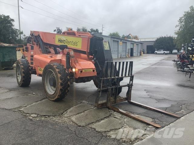 JLG 6042 伸縮臂操作車