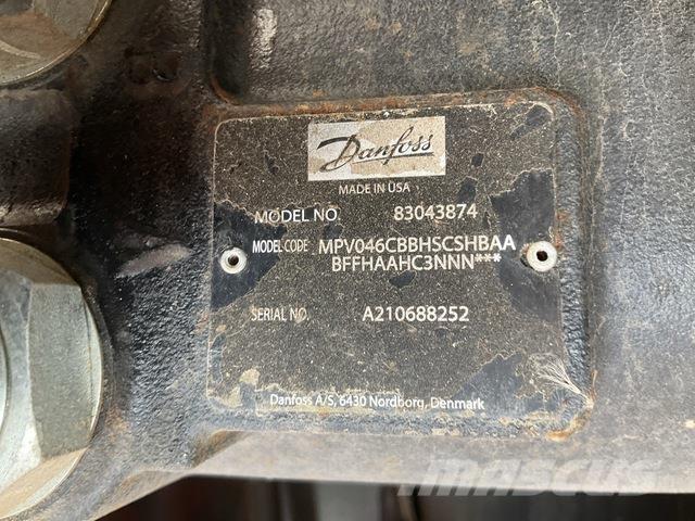 JLG 660SJ 伸縮臂高空作業車