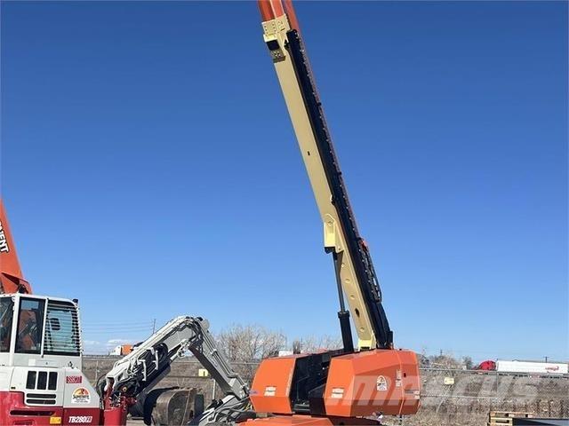 JLG 660SJ 伸縮臂高空作業車
