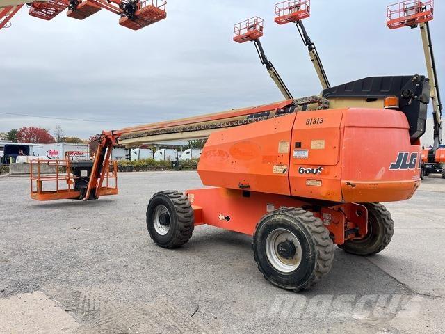 JLG 660SJ 伸縮臂高空作業車