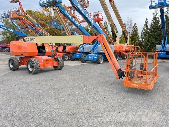JLG 660SJ 伸縮臂高空作業車