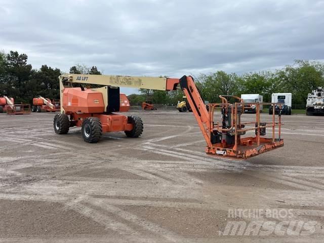 JLG 800 AJ 曲臂高空作業車