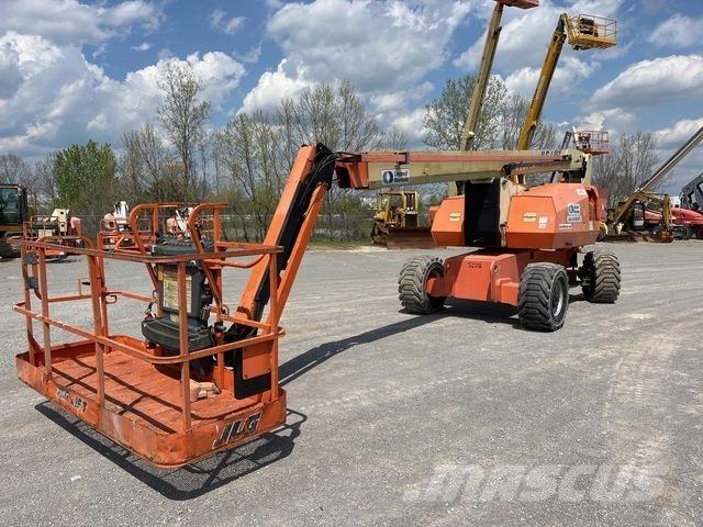 JLG 800 AJ 曲臂高空作業車