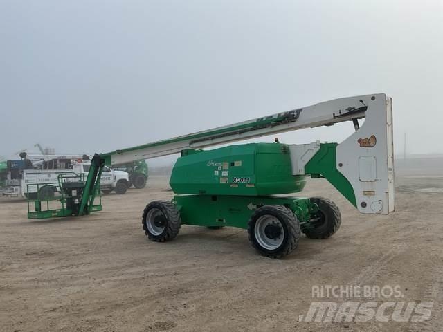JLG 800AJ 曲臂高空作業車