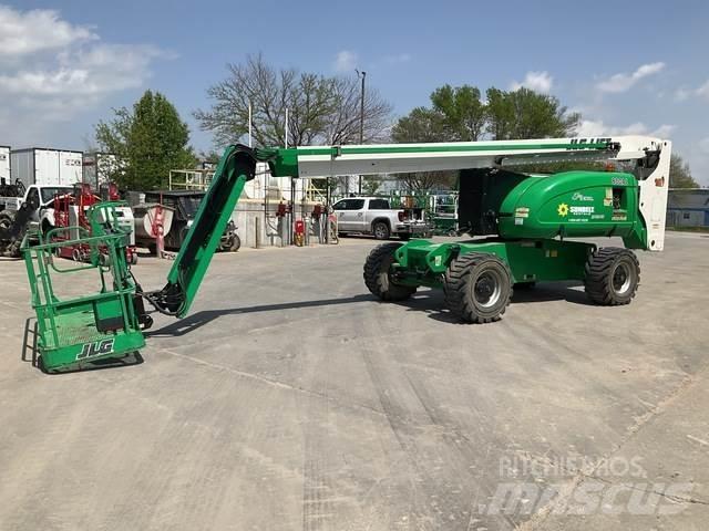 JLG 800AJ 曲臂高空作業車