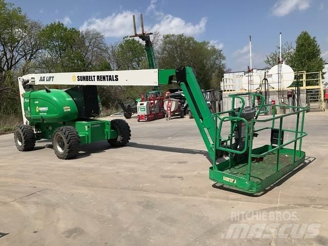 JLG 800AJ 曲臂高空作業車