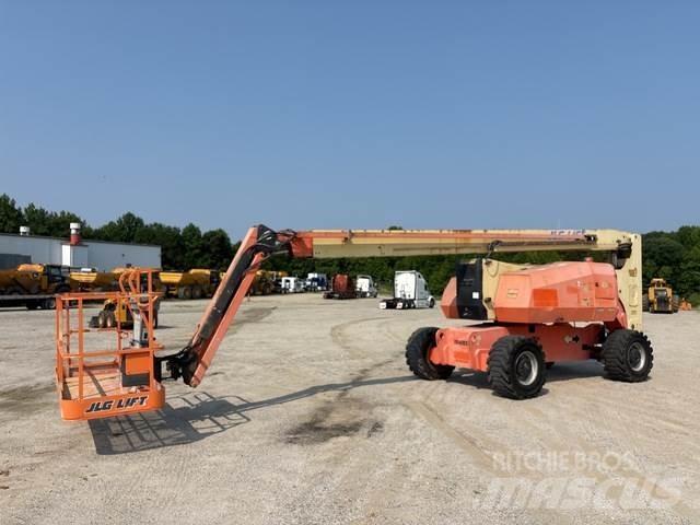 JLG 800AJ 曲臂高空作業車