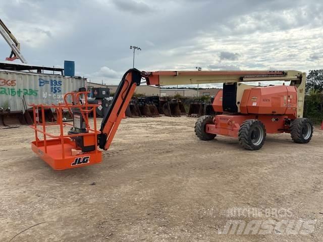 JLG 800AJ 曲臂高空作業車