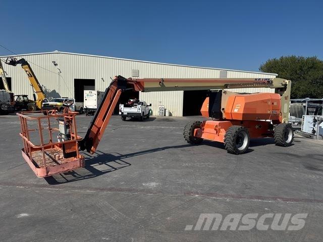 JLG 800AJ 曲臂高空作業車