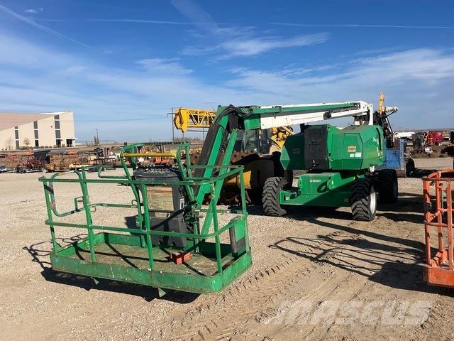 JLG 800AJ 曲臂高空作業車