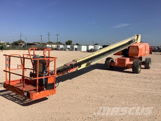 JLG 800S 伸縮臂高空作業車