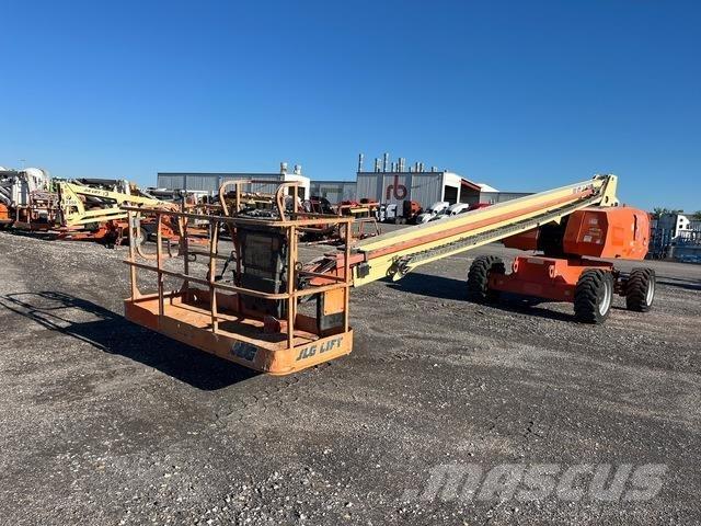 JLG 800S 伸縮臂高空作業車