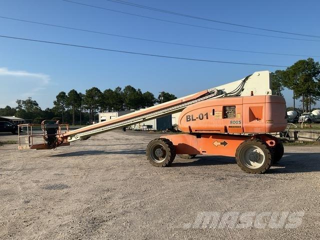 JLG 800S 伸縮臂高空作業車